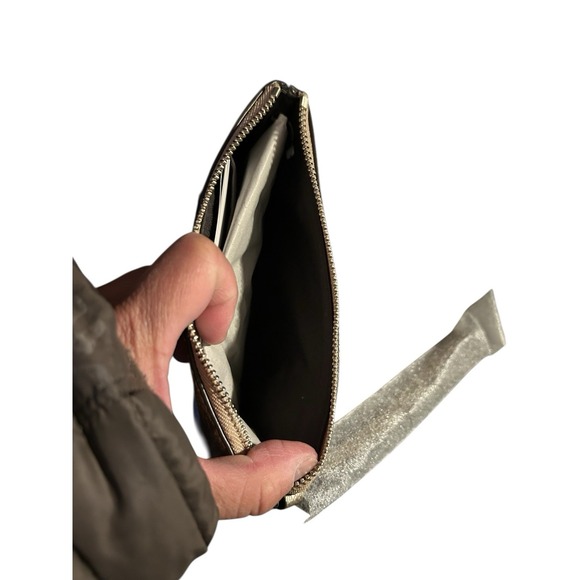 Coach F38655 Gold Metallic Signature Corner Zip With Stripe Wristlet Purse - Picture 8 of 16